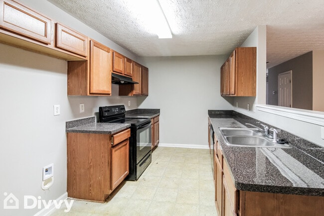 Building Photo - 2830 Vining Ridge Terrace