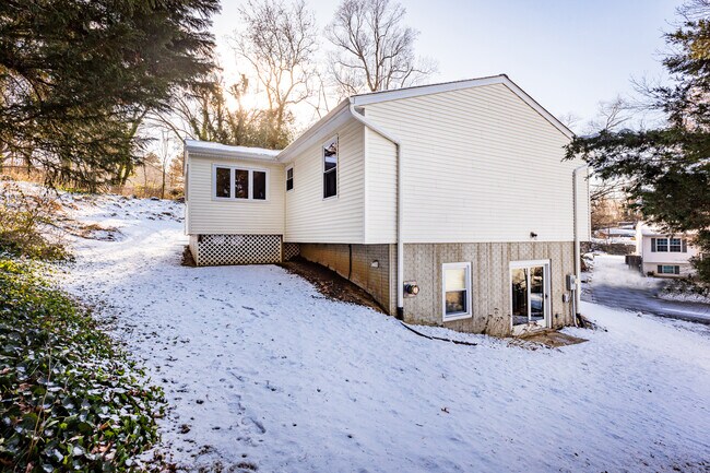 Foto del edificio - 6571 11th St