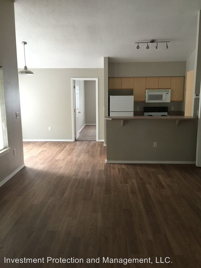 Foto del edificio - 6257 W Douglas Ln