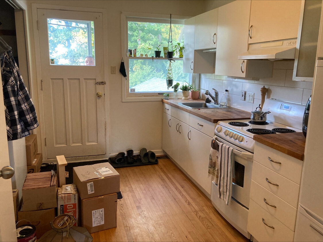 Photo principale - Welcome to this inviting 1 bedroom, 1 bath