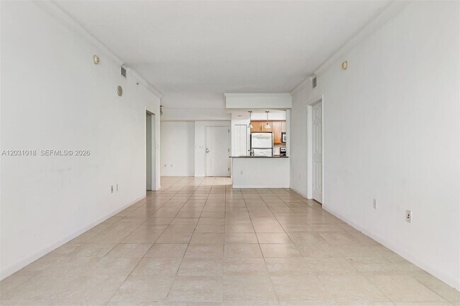 Foto del edificio - 2000 N Bayshore Dr