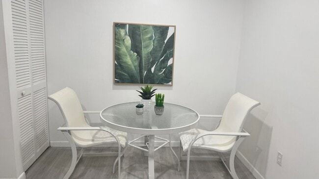 Photo - 5195 Europa Dr Apartment