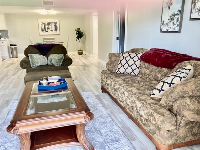 Foto del edificio - 6114 43rd St W