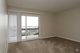 The Perch on Lake Apartments photo'