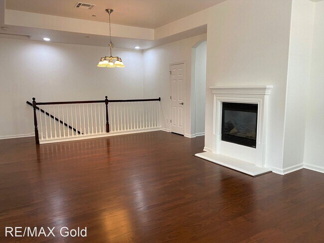 Building Photo - 2 br, 2 bath House - 1715 Wind Ranch Road ...
