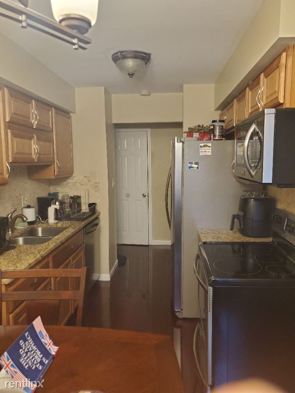 Foto del edificio - 2145 Park Pl Dr