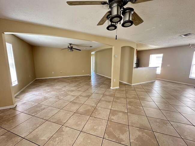Building Photo - 239 Owenshire Cir