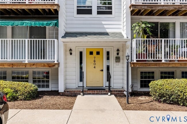 Building Photo - 7604 Roscommon Ct