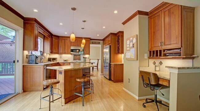 Foto del edificio - 43092 Stonecottage Pl
