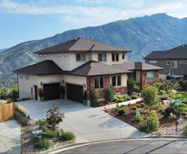 Building Photo - 2031 Tall Woods Dr