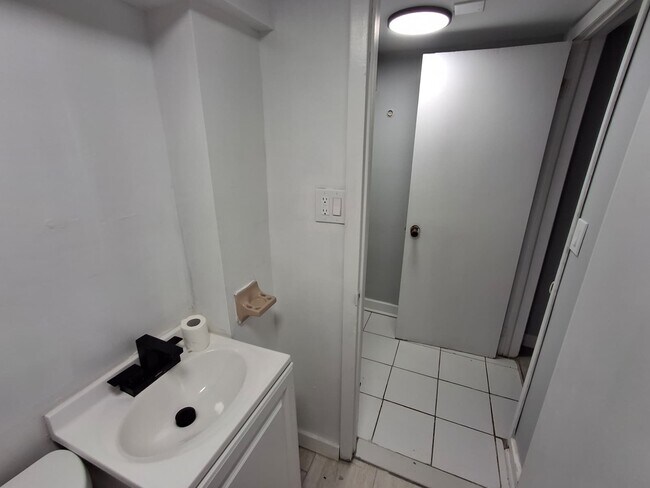 Foto del edificio - 27 Lexington Ave