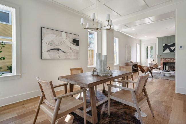 Foto del edificio - 2025 New Construction in the heart of Cent...