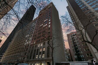 Building Photo - 222 E Chestnut St