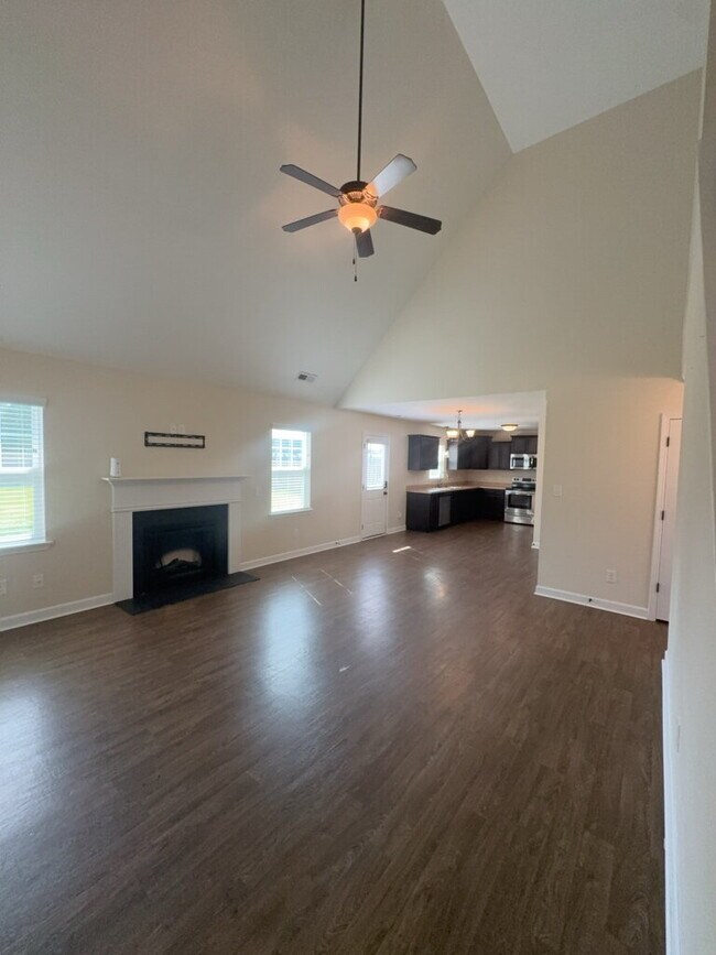 Foto del edificio - 101 Barnhouse Rd