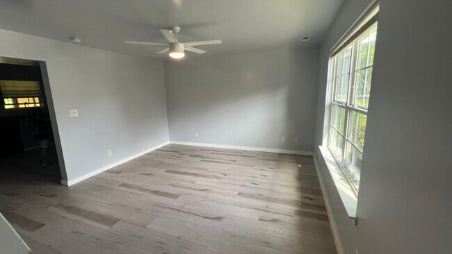 Foto del edificio - 1533 13th St SE
