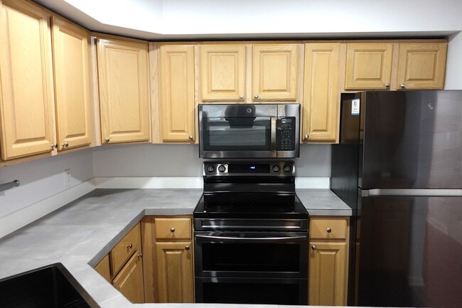 Building Photo - Ground Floor 1 Bed / 1 Bath