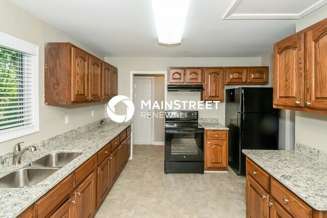 Foto del edificio - 3 Bedroom Pet-Friendly Home in Birmingham, AL with Main Street Renewal
