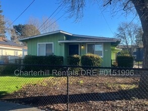 Building Photo - 608 Avalon Ave