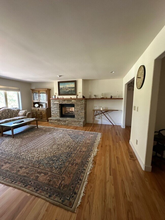 Building Photo - 11138 Merganser Rd