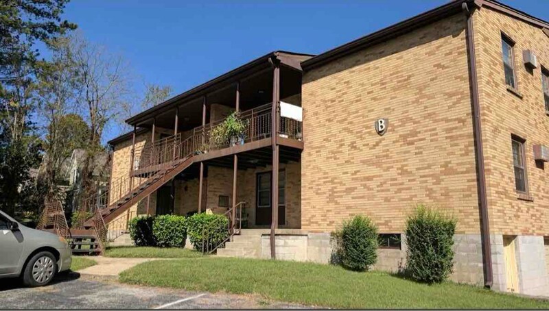 Primary Photo - 333 11th Ave N