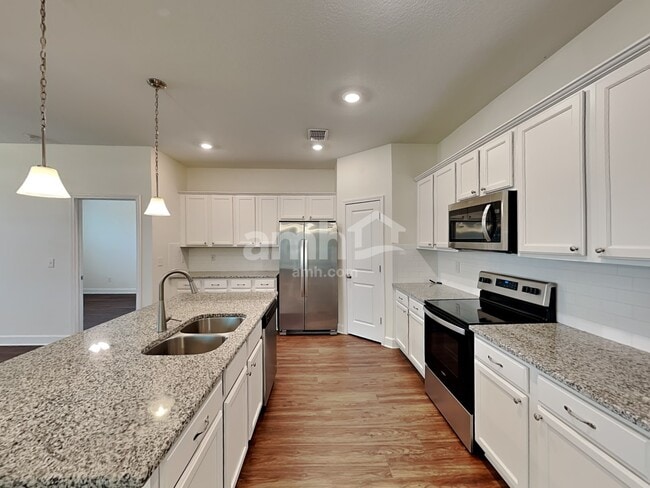 Building Photo - 11207 Delicate Rose Ct