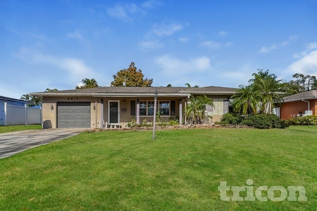 Building Photo - 3817 19th Ave N