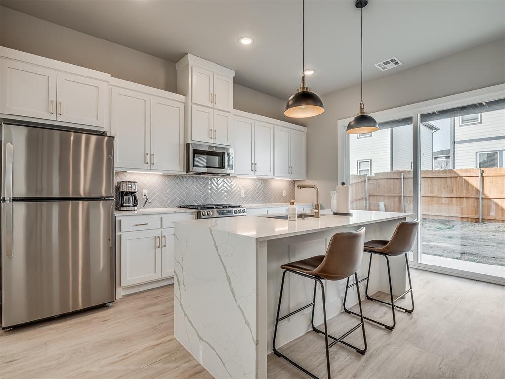 Foto principal - 4105 NW 179th St