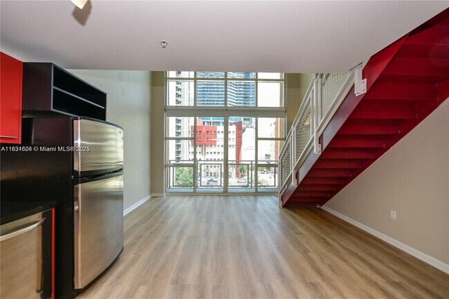 Foto del edificio - 244 Biscayne Blvd
