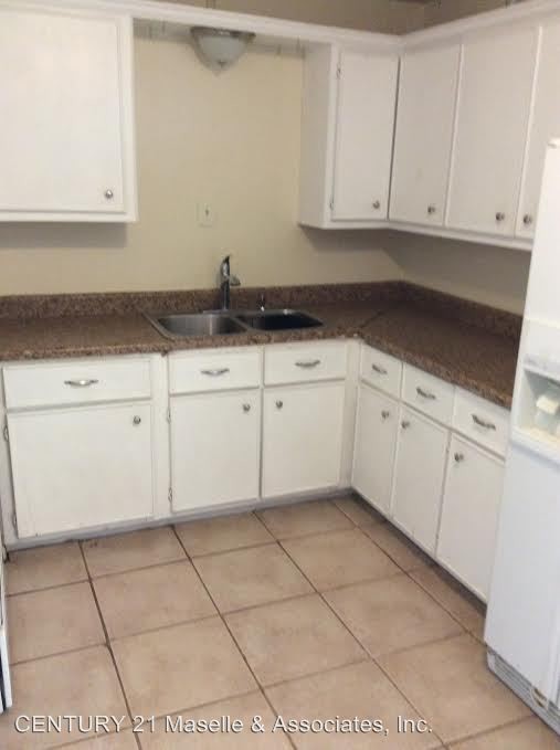Building Photo - 3 br, 1 bath House - 111 McRaven