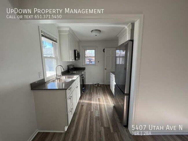 Foto del edificio - 5407 Utah Ave N