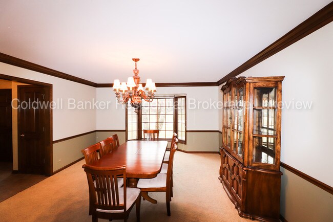 Building Photo - 3301 Royal Fox Drive, St. Charles, IL, 60174