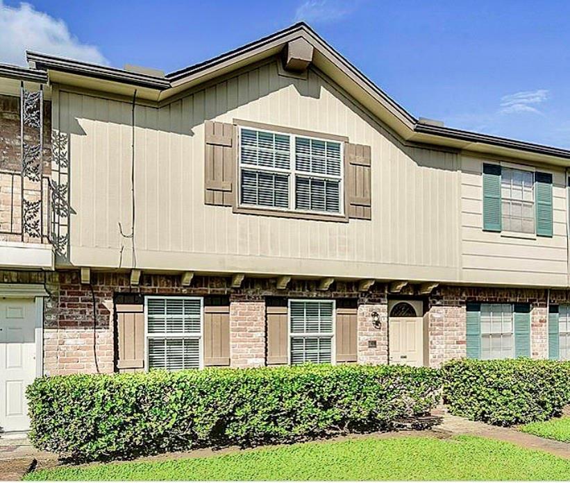 4028 Laura Leigh Dr, Friendswood, TX 77546 Condo for Rent in