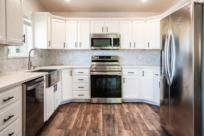 Foto del edificio - 694 S Slate Canyon Dr
