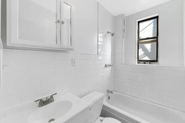 Building Photo - 0 bedroom in NEW YORK NY 10009