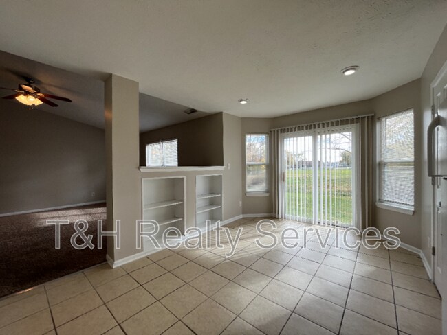 Foto del edificio - 6535 Glory Maple Ln