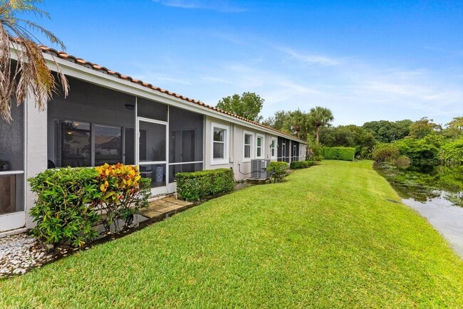 Building Photo - 10354 Mateo Ct