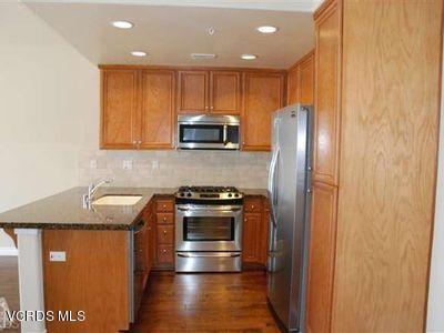 Foto del edificio - 1166 Vista Canyon Ln