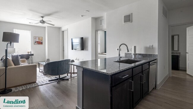 Foto del edificio - 8110 Blue Goose Rd