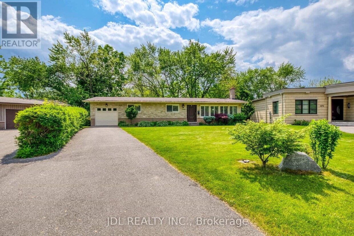 Primary Photo - 1266 Lambeth Rd