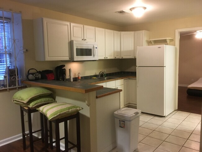 Foto del edificio - 714 Broad St