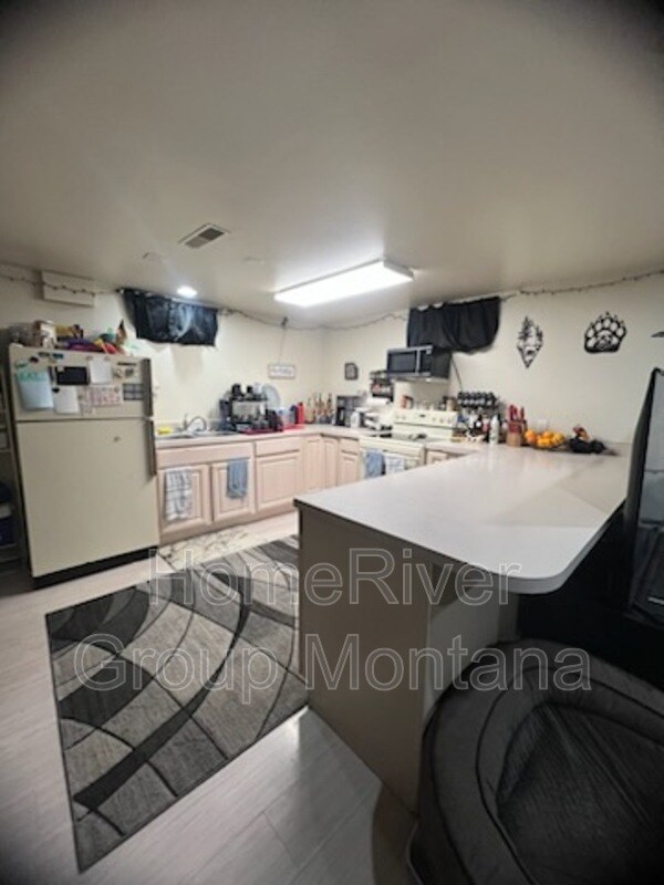 Foto del edificio - 730 Hastings Ave