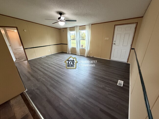 Foto del edificio - 1865 Liberty Rd