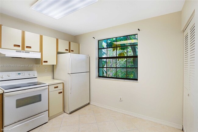 Building Photo - 3 br, 2 bath House - 3570 Magellan Cir # 2...
