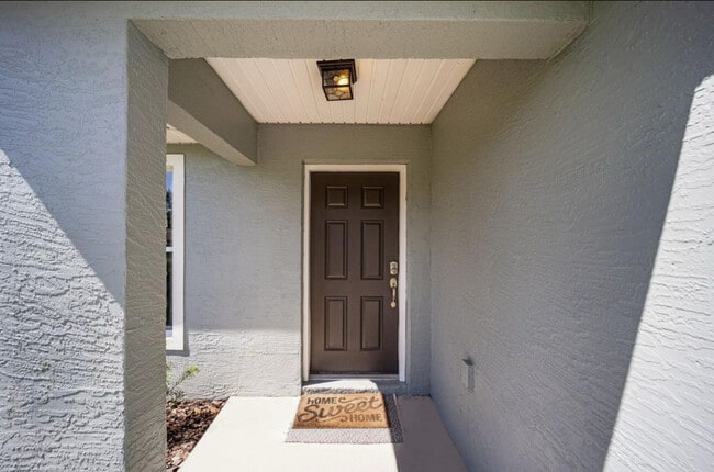Building Photo - 3935 SE 136th Pl