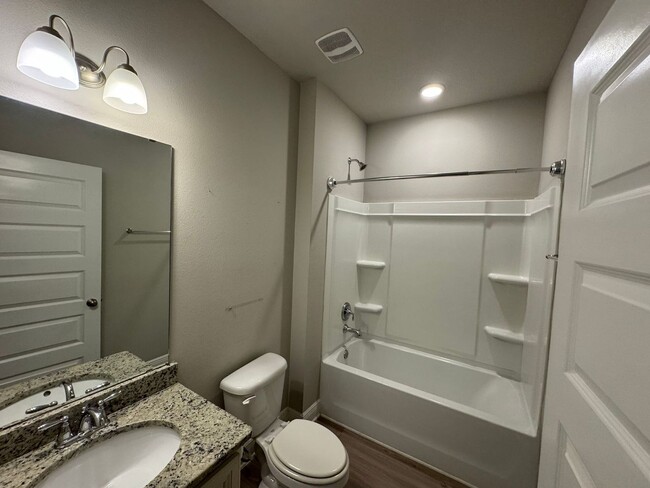 Foto del edificio - Antietam - Pensacola - 3 bedroom, 2 bathro...