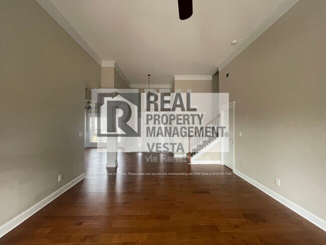 Foto del edificio - 904 Rainbow Springs Rd