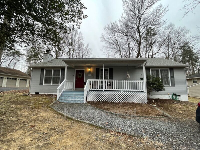 509 Monticello Cir, Locust Grove, VA 22508 House for Rent in Locust Grove, VA