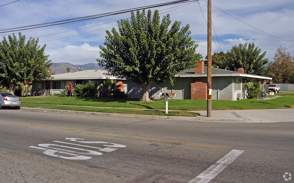 Foto principal - 1811-1817 S Richardson Ave