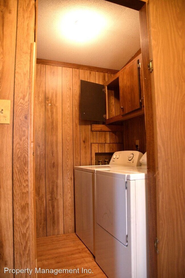 Building Photo - 3 br, 2 bath House - 3611 Page Rd #29