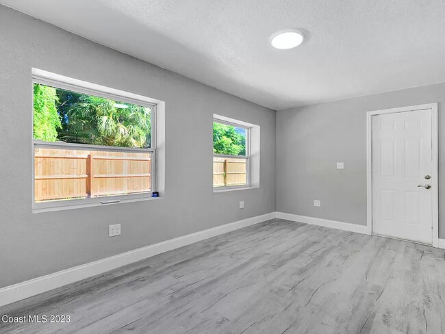 Foto del edificio - 840 Adger Smith Ln